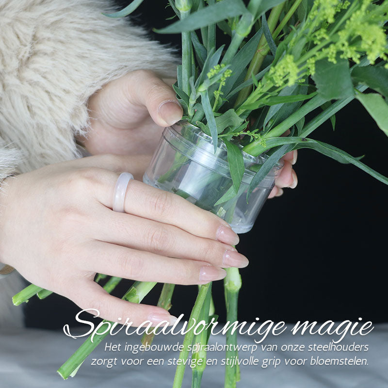 Spiraalvormige stamhouder voor Ikebana