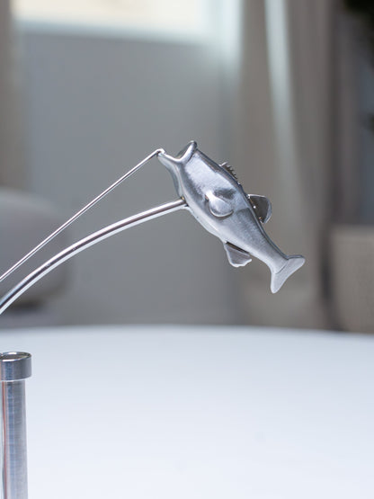 🎣Fiskaren balanserar skulptur