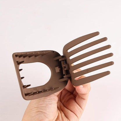 ✨ Oval uppsättning hårklämmor (4 st)